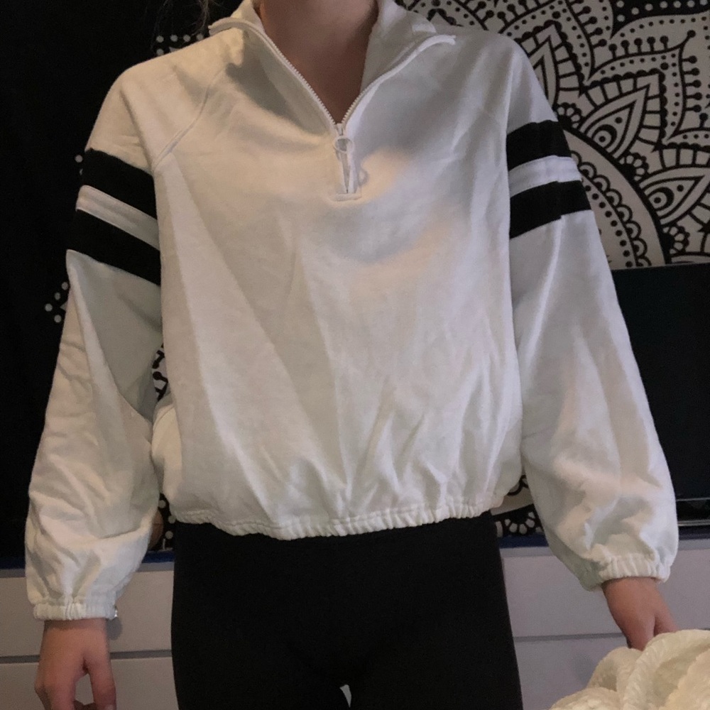 Cropped Sweatshirt